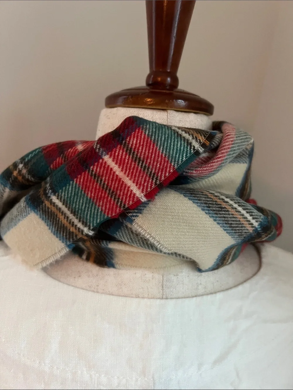 Classic Red Plaid Cream & Green Fringe Scarf Timeless Size 74” L x 12.25” W